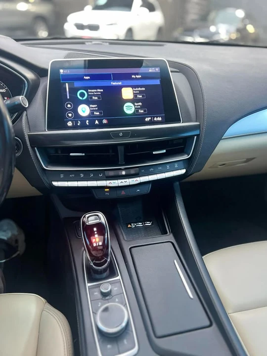 2023 Cadillac CT5 - Image 9 of 10
