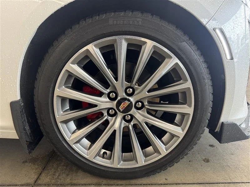 2023 Cadillac CT5 - Image 14 of 17
