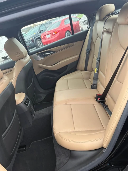 2023 Cadillac CT5 - Image 11 of 15