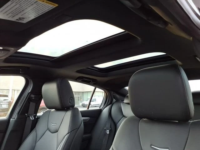 2023 Cadillac CT5 - Image 12 of 19