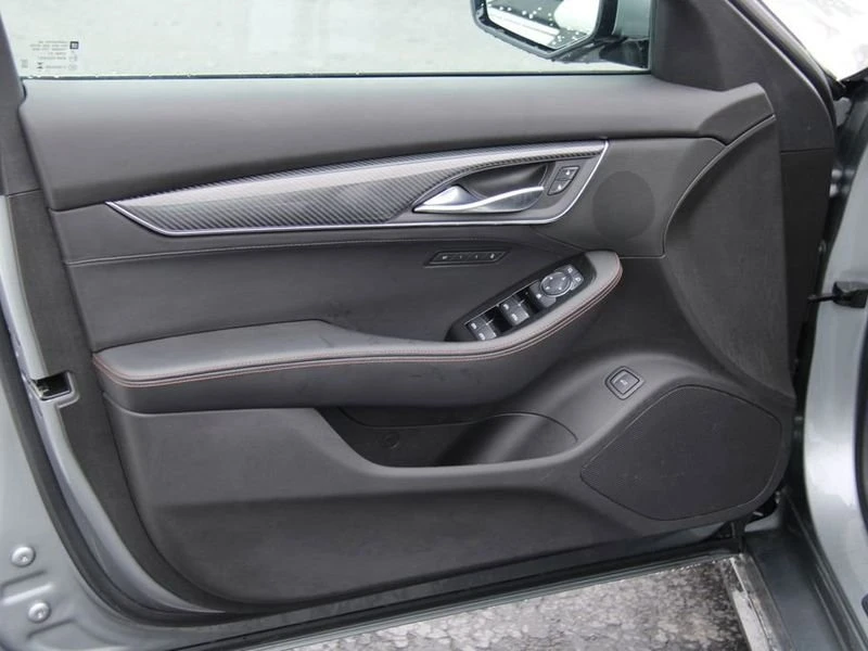 2023 Cadillac CT5 - Image 9 of 14