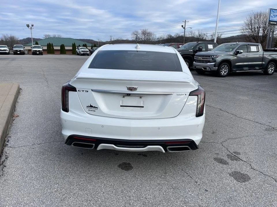 2023 Cadillac CT5 - Image 7 of 10