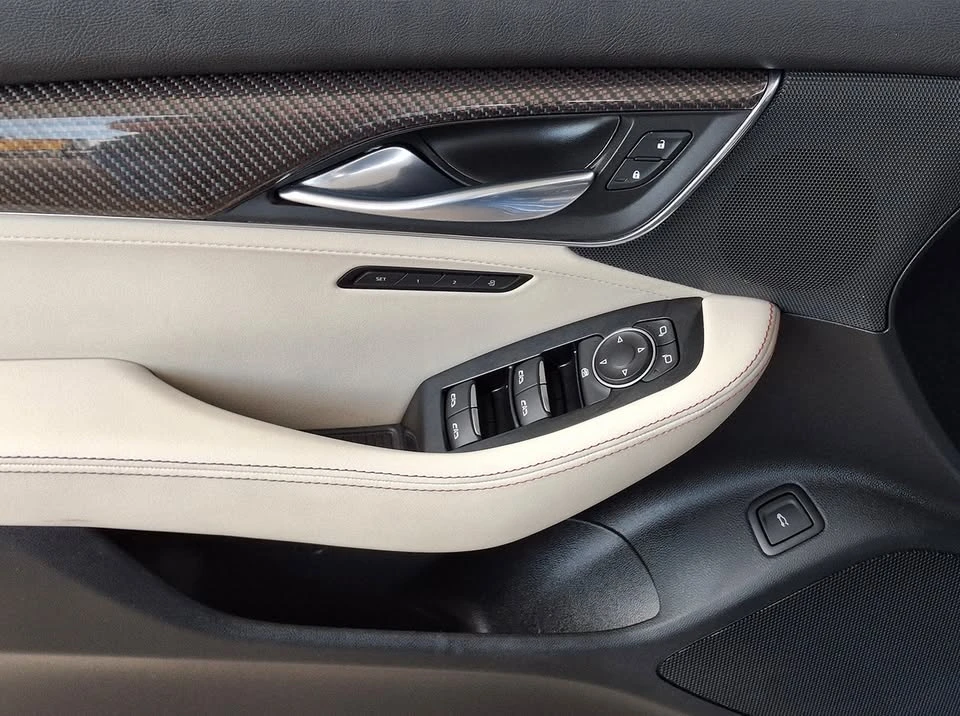 2023 Cadillac CT5 - Image 7 of 12