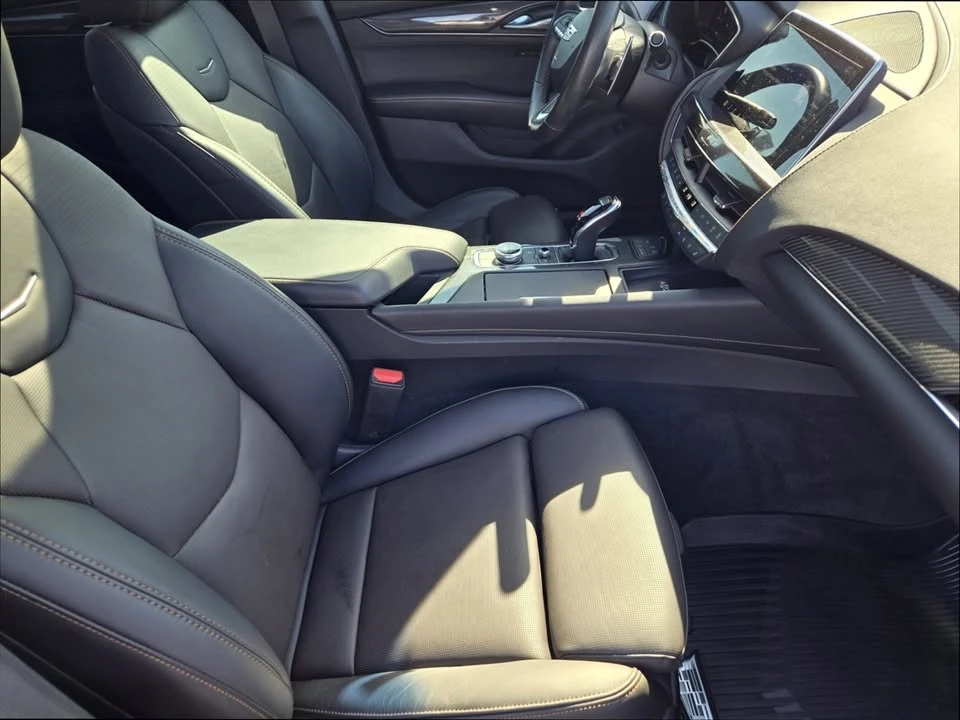 2023 Cadillac CT5 - Image 15 of 21
