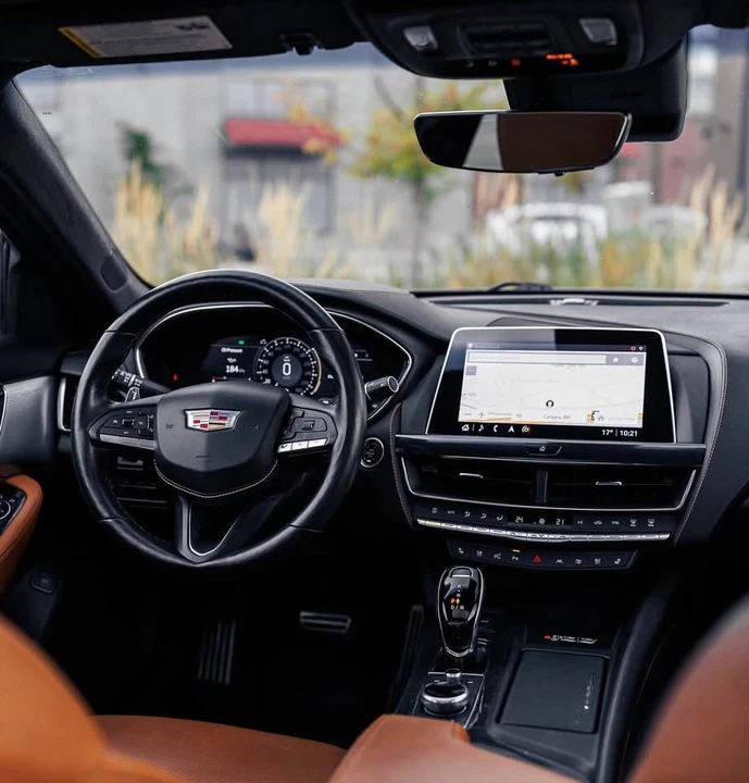 2023 Cadillac CT5-V - Image 5 of 10