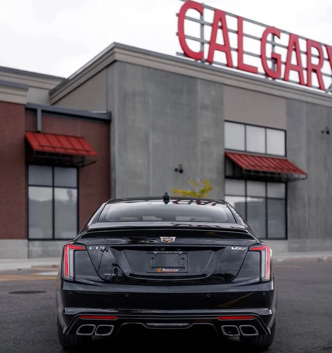 2023 Cadillac CT5-V - Image 9 of 10