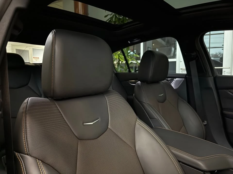 2023 Cadillac CT5-V - Image 5 of 15