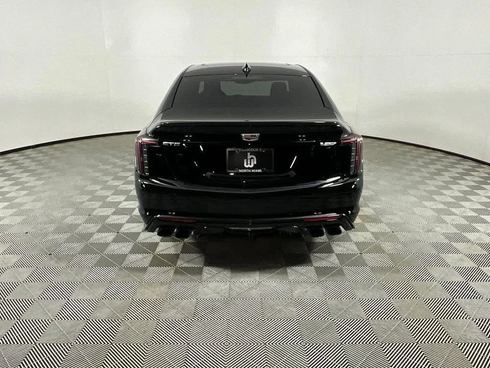 2023 Cadillac CT5-V - Image 2 of 10