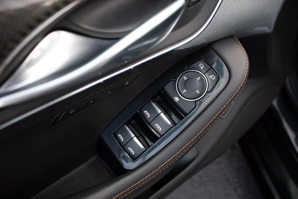 2023 Cadillac CT5-V - Image 10 of 20