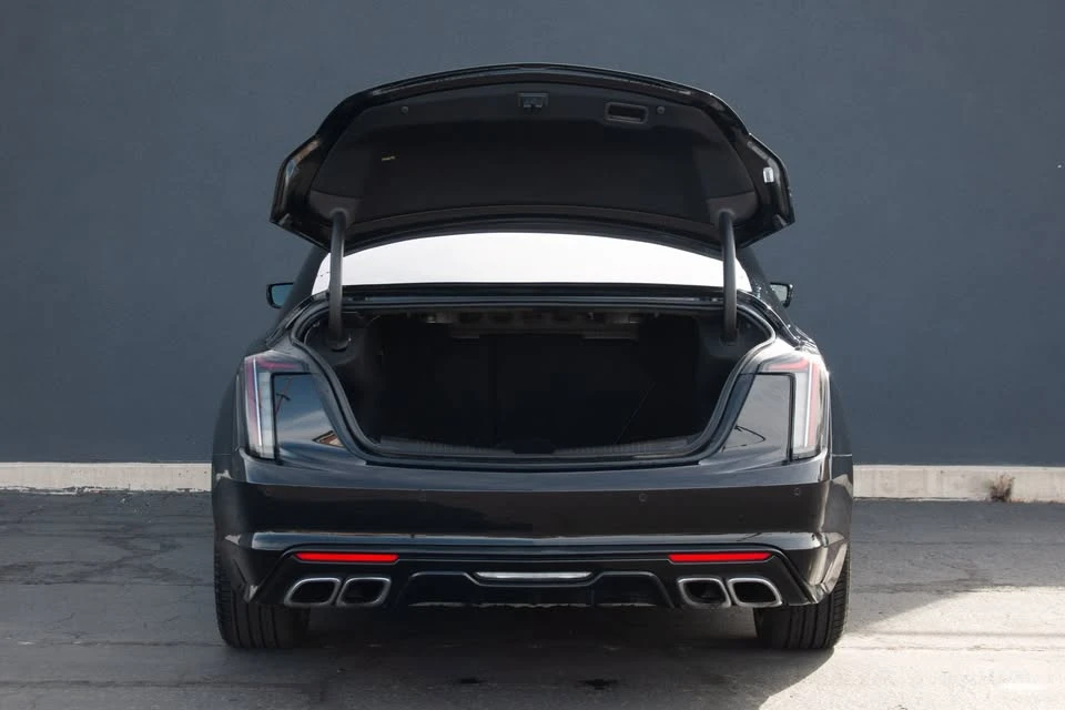 2023 Cadillac CT5-V - Image 4 of 20