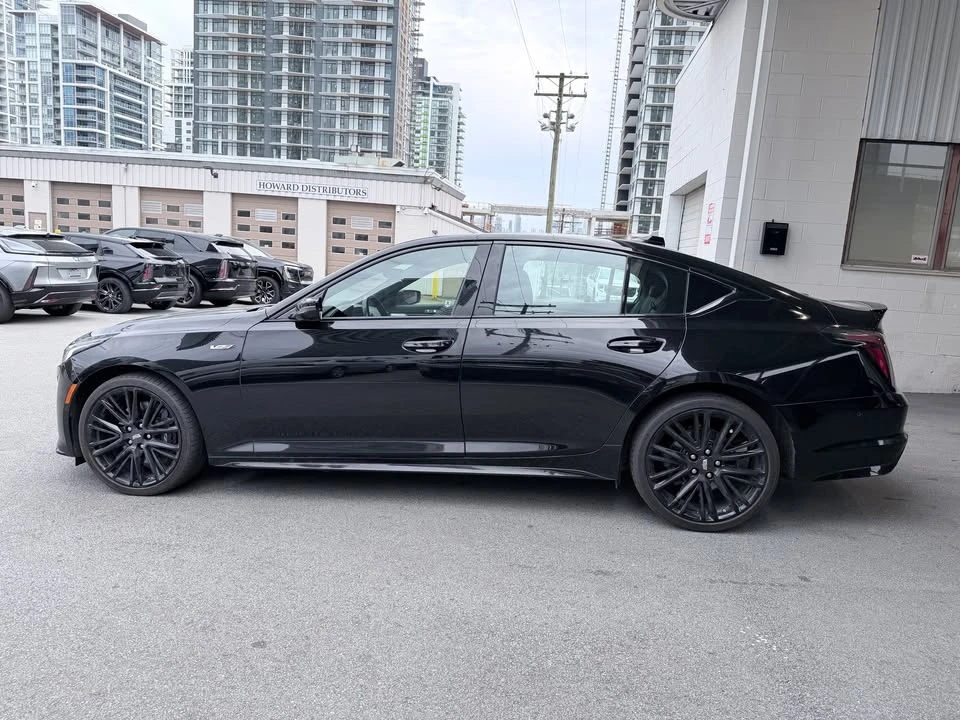 2023 Cadillac CT5-V - Image 9 of 17