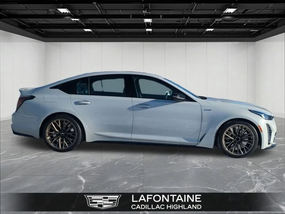 2023 Cadillac CT5-V - Image 9 of 20