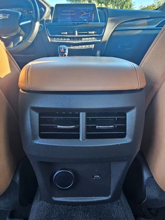 2023 Cadillac CT5-V - Image 9 of 15