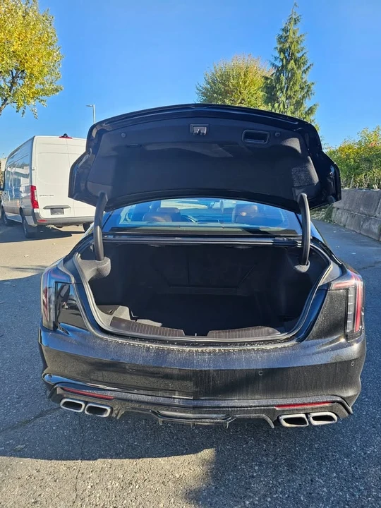 2023 Cadillac CT5-V - Image 5 of 15