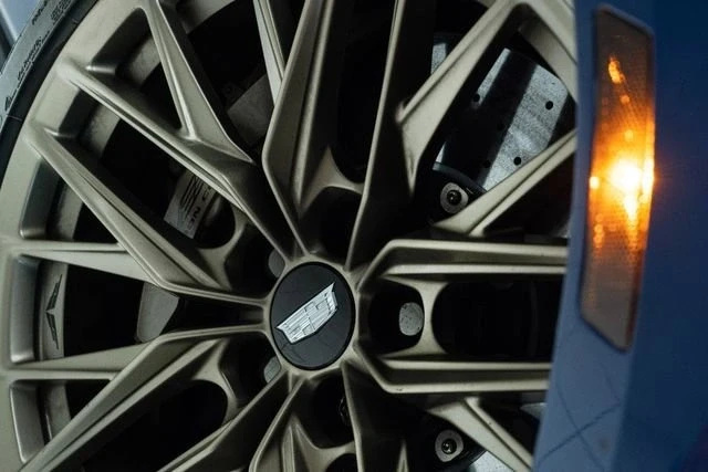 2023 Cadillac CT5-V Blackwing - Image 2 of 20