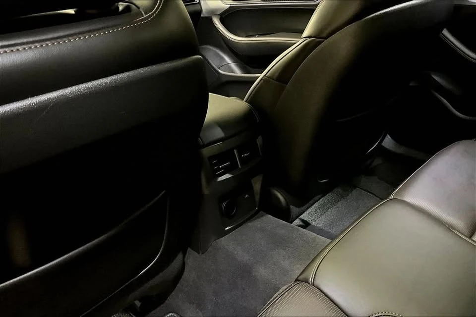 2023 Cadillac CT5-V - Image 10 of 19