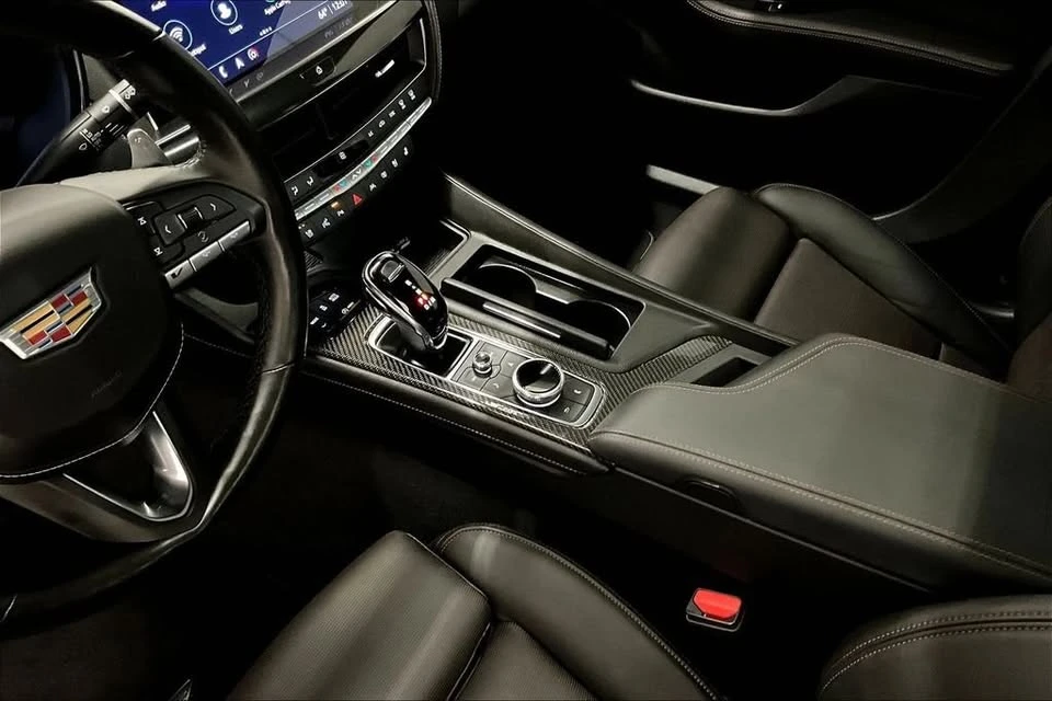 2023 Cadillac CT5-V - Image 18 of 19