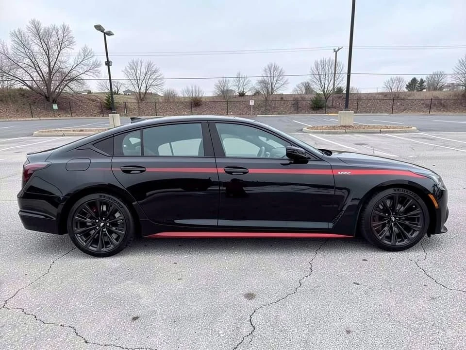 2023 Cadillac CT5-V Blackwing - Image 9 of 18