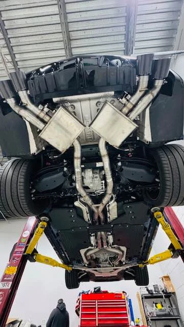 2023 Cadillac CT5-V Blackwing - Image 8 of 9