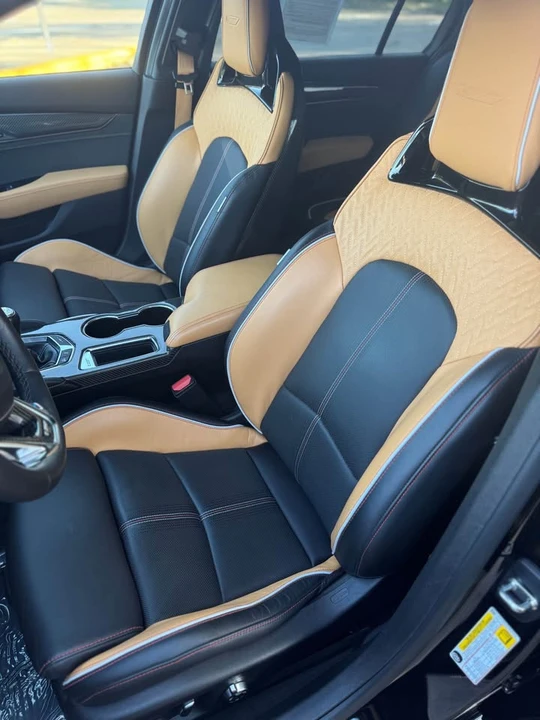 2023 Cadillac CT5-V - Image 11 of 15