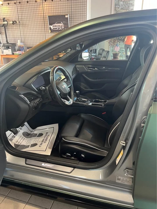 2023 Cadillac CTS - Image 3 of 5