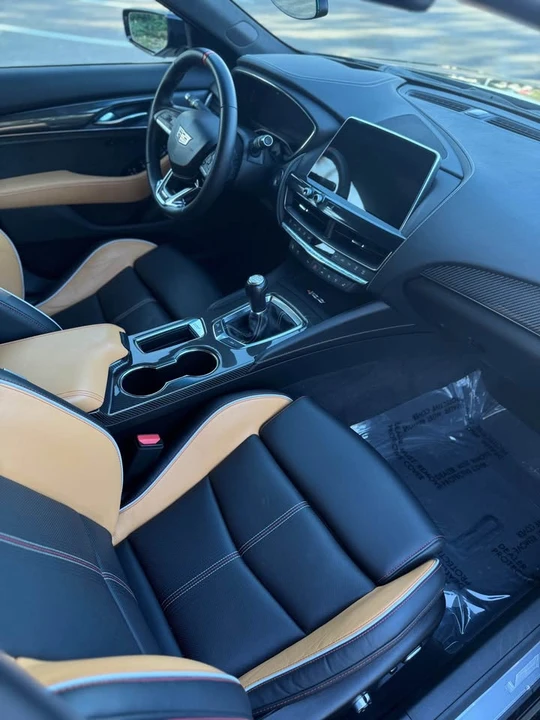 2023 Cadillac CT5-V - Image 9 of 15