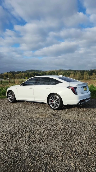 2023 Cadillac CTS - Image 8 of 16