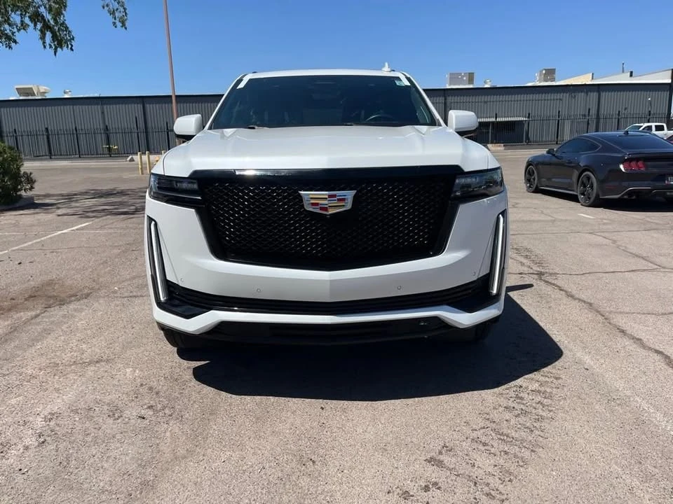 2023 Cadillac Escalade 5th Gen - Image 3 of 19