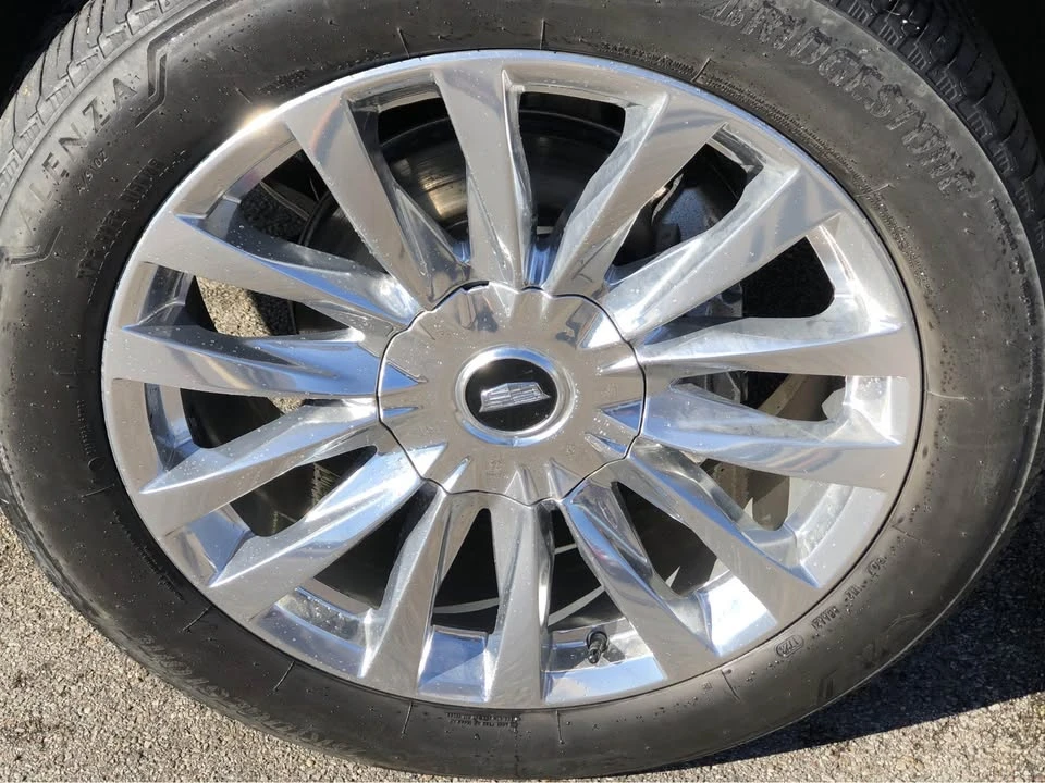 2023 Cadillac Escalade 5th Gen - Image 13 of 13