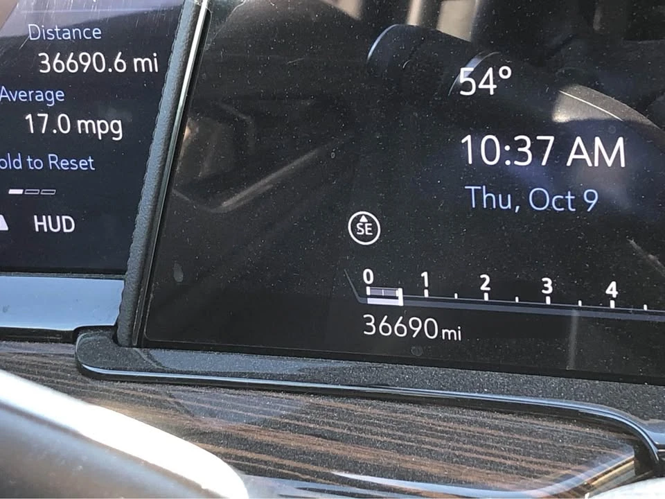2023 Cadillac Escalade 5th Gen - Image 8 of 13