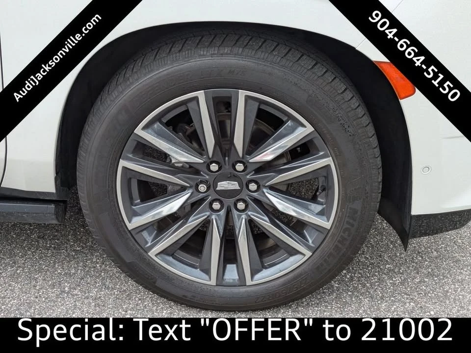 2023 Cadillac Escalade 5th Gen - Image 13 of 15