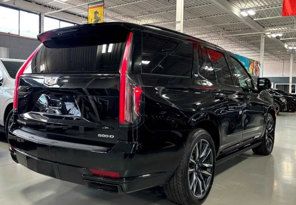 2023 Cadillac Escalade 5th Gen - Image 3 of 12