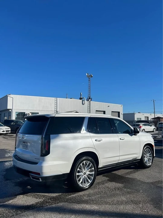 2023 Cadillac Escalade 5th Gen - Image 3 of 3