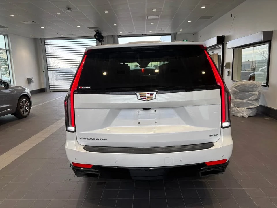 2023 Cadillac Escalade 5th Gen - Image 6 of 17