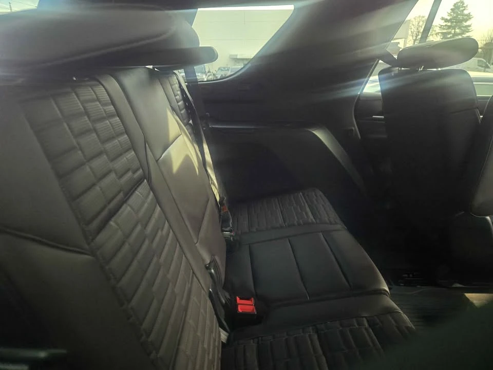 2023 Cadillac Escalade 5th Gen - Image 8 of 10
