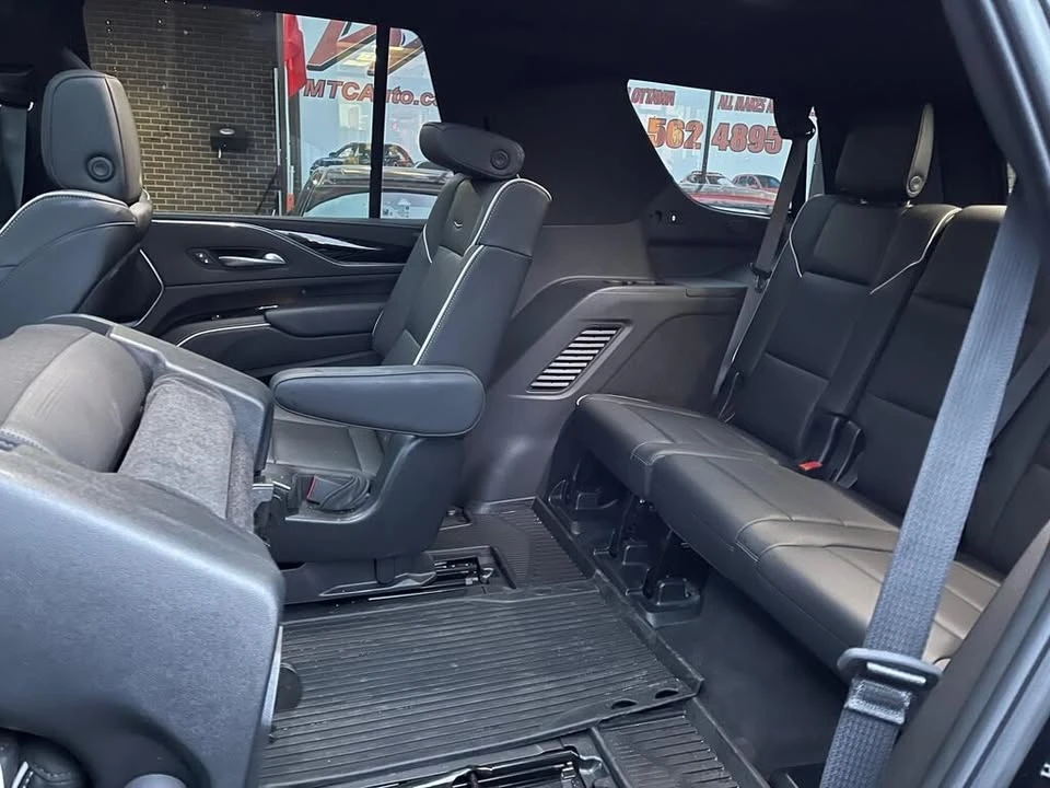 2023 Cadillac Escalade 5th Gen - Image 9 of 18