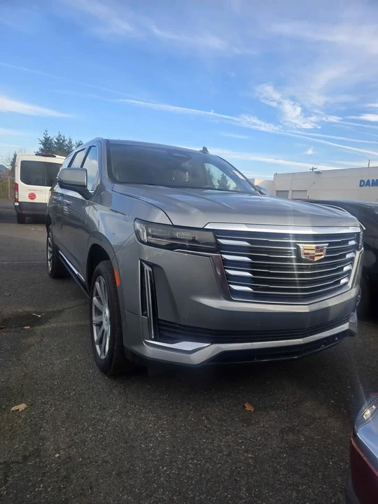 2023 Cadillac Escalade 5th Gen - Image 3 of 10