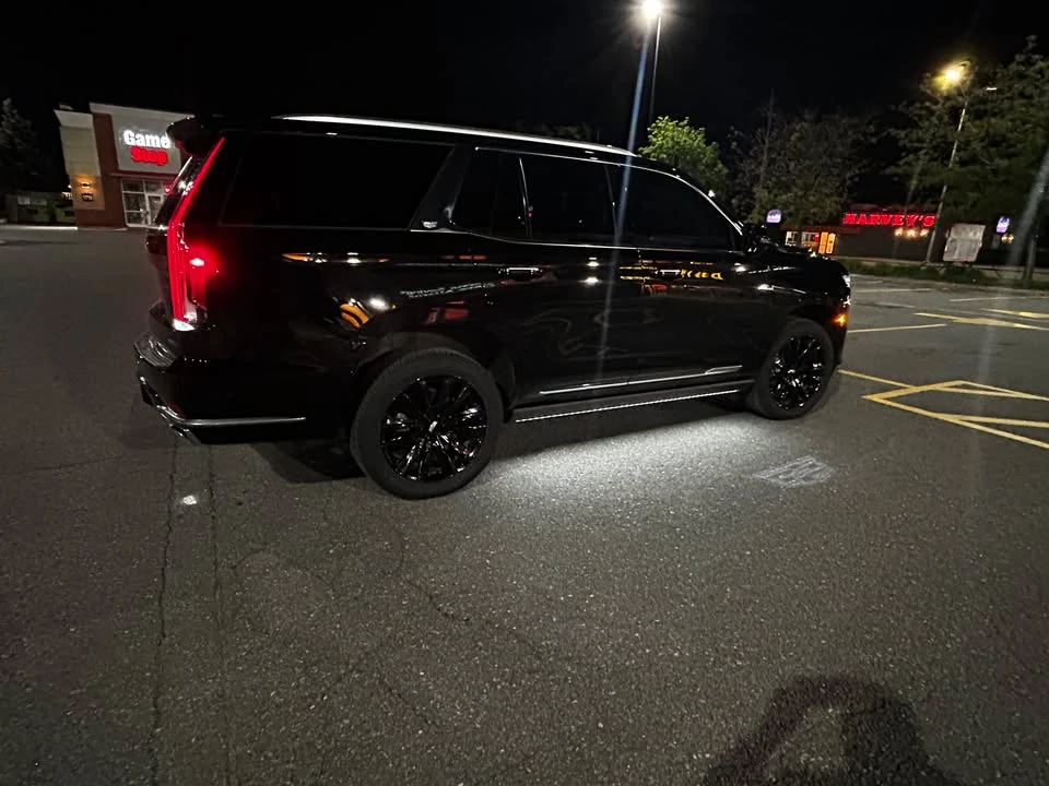 2023 Cadillac Escalade 5th Gen - Image 3 of 5