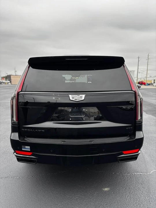 2023 Cadillac Escalade 5th Gen - Image 6 of 15