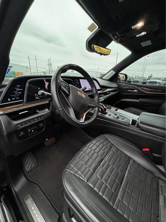 2023 Cadillac Escalade 5th Gen - Image 12 of 15