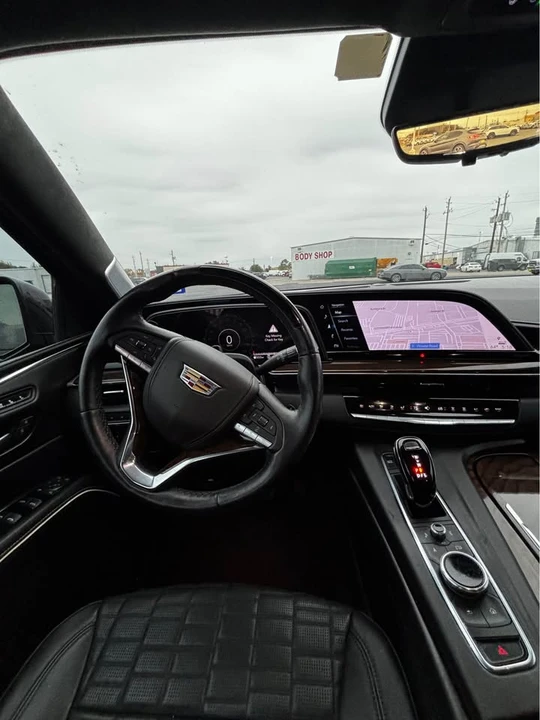 2023 Cadillac Escalade 5th Gen - Image 11 of 15