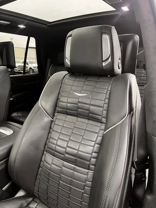 2023 Cadillac Escalade 5th Gen - Image 8 of 17