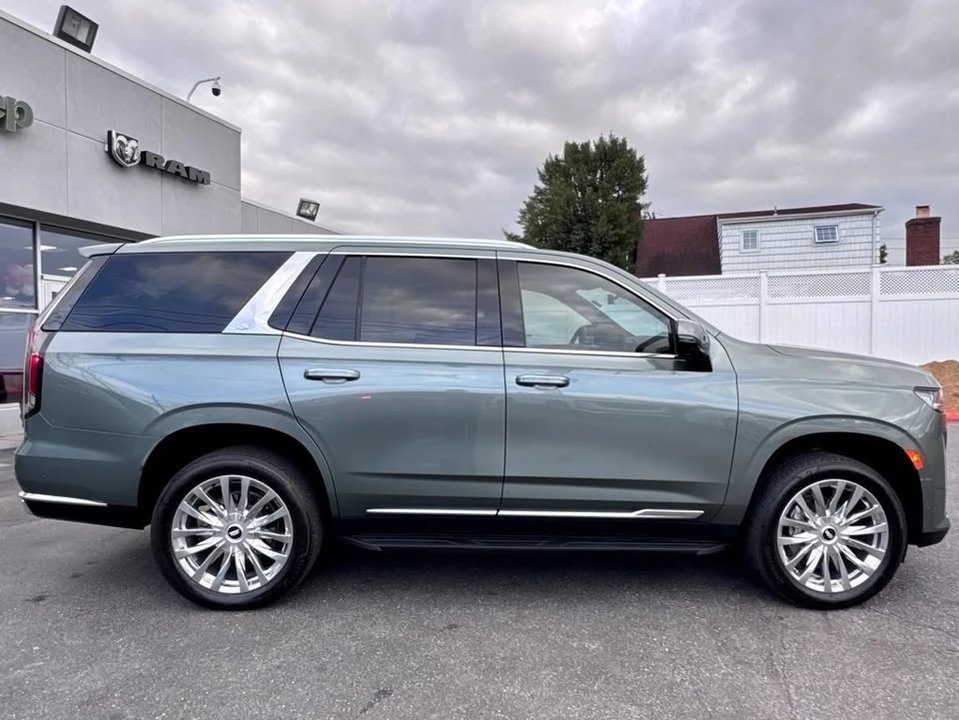 2023 Cadillac Escalade 5th Gen - Image 8 of 20