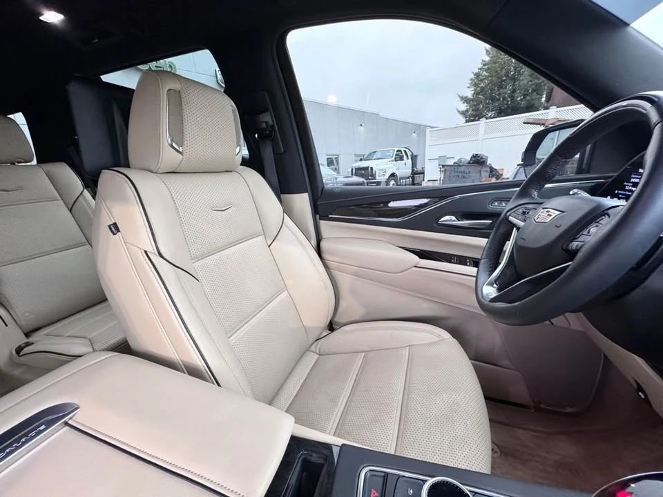 2023 Cadillac Escalade 5th Gen - Image 20 of 20
