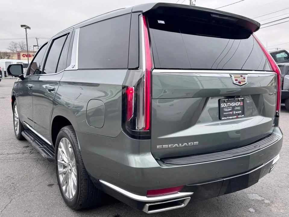2023 Cadillac Escalade 5th Gen - Image 5 of 20