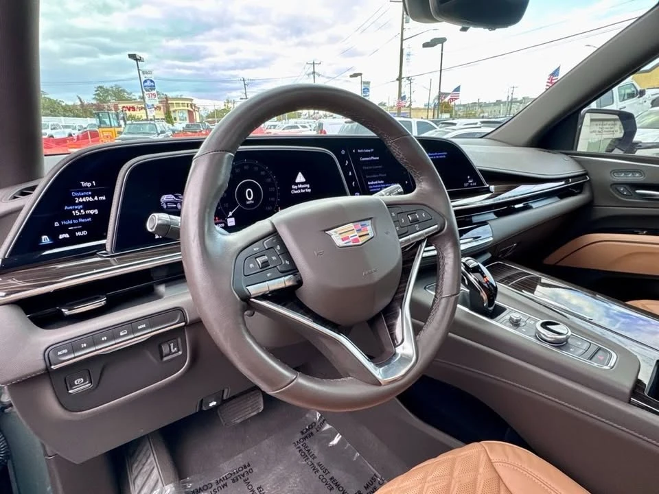 2023 Cadillac Escalade 5th Gen - Image 12 of 20
