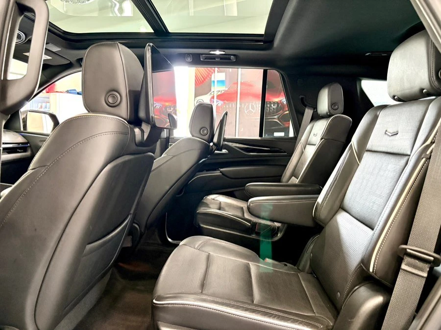 2023 Cadillac Escalade 5th Gen - Image 14 of 20