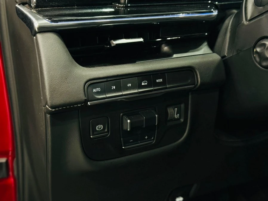 2023 Cadillac Escalade 5th Gen - Image 14 of 20
