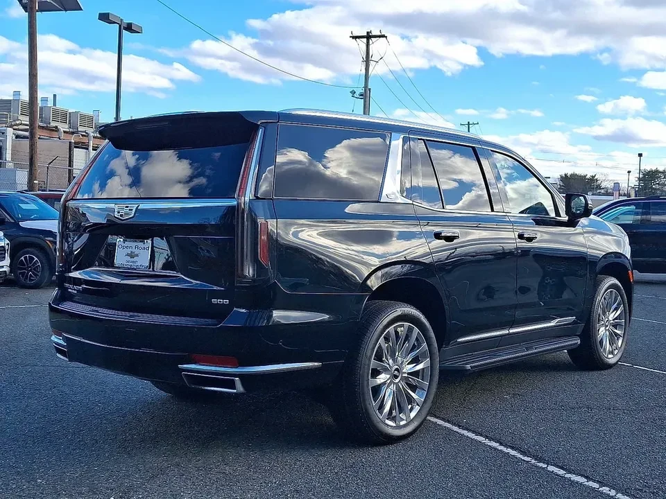 2023 Cadillac Escalade 5th Gen - Image 6 of 17