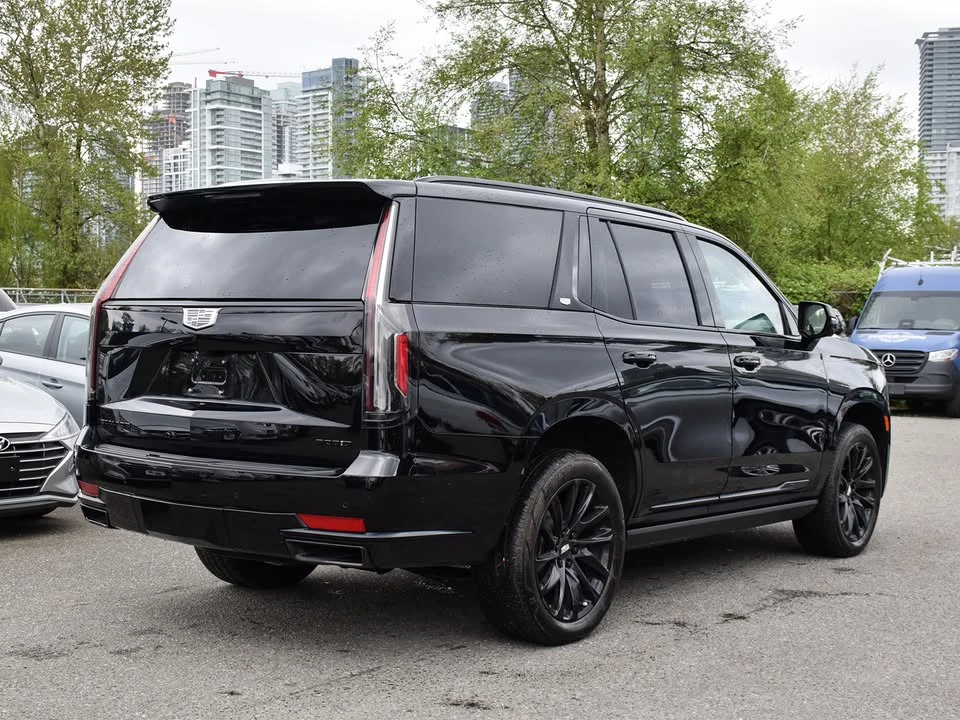 2023 Cadillac Escalade 5th Gen - Image 5 of 10